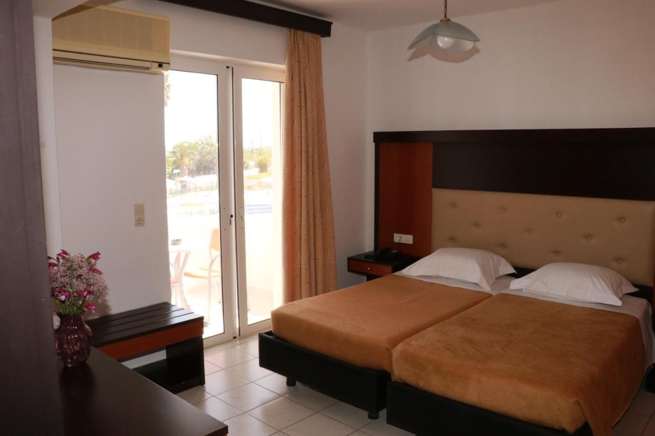 Corali Hotel Tigaki Екстериор снимка