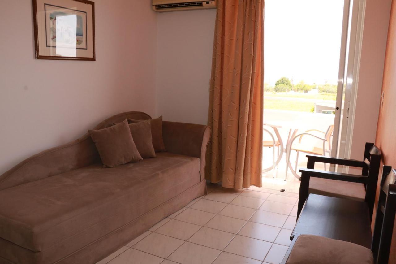 Corali Hotel Tigaki Екстериор снимка